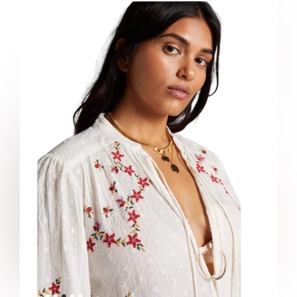 Anthropologie Embroidered White Tunic Blouse Size Medium - Picture 9 of 9